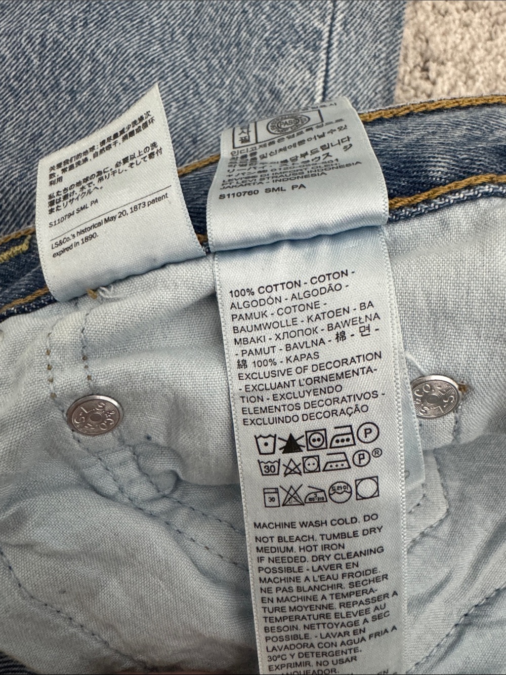 Levi’s Ribcage Wide Leg Jeans 28x34 - Picture 10 of 11